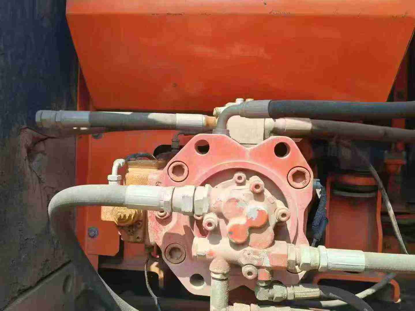 Used Doosan DH225-7 Excavator 2010 Model / 8