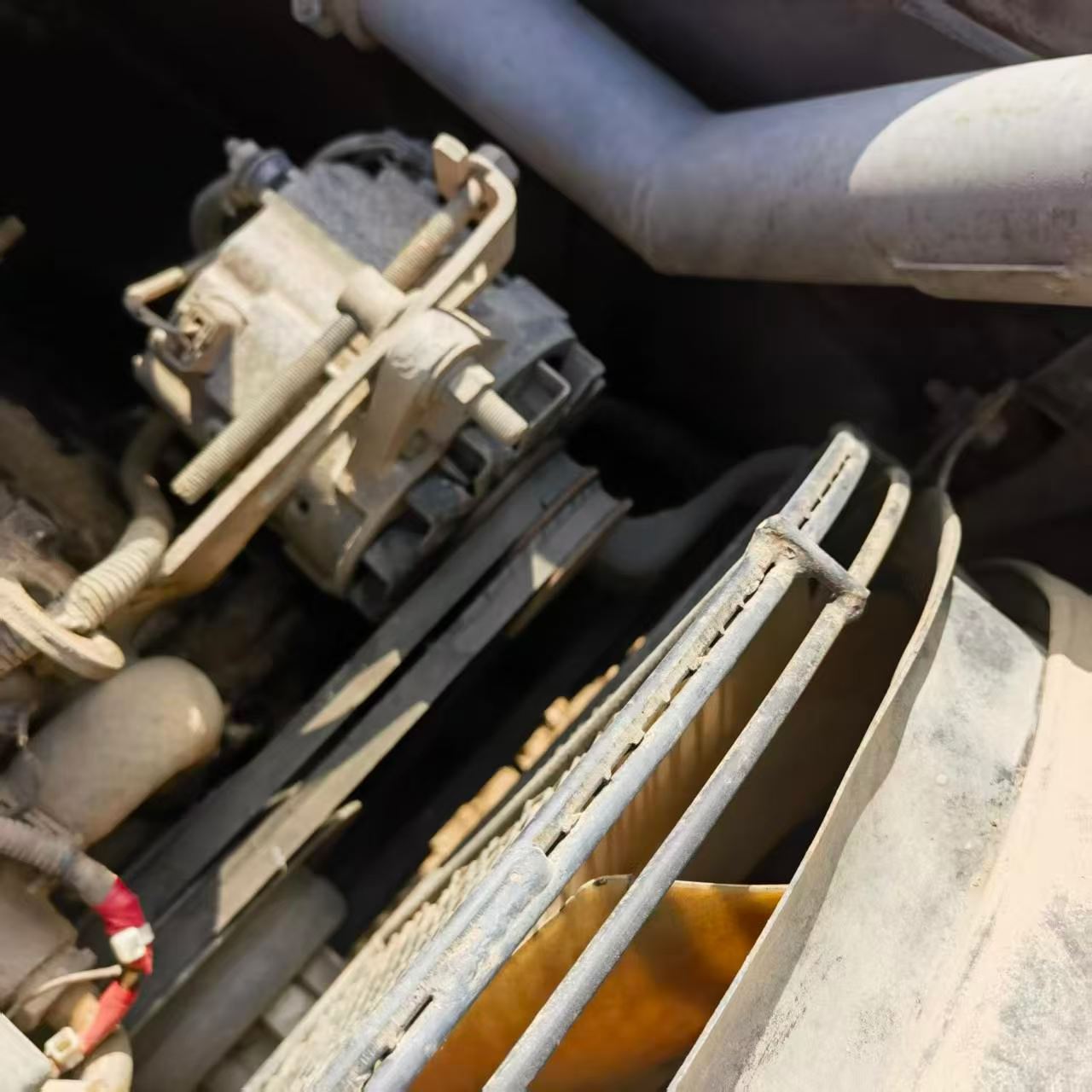 Used Hitachi EX200 Excavator 2012 Model / 8