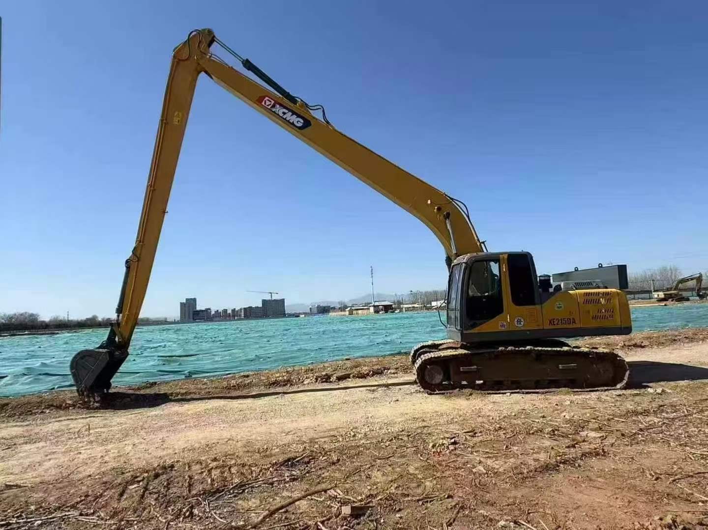 Buy XCMG XE215DA Used Excavator / 5