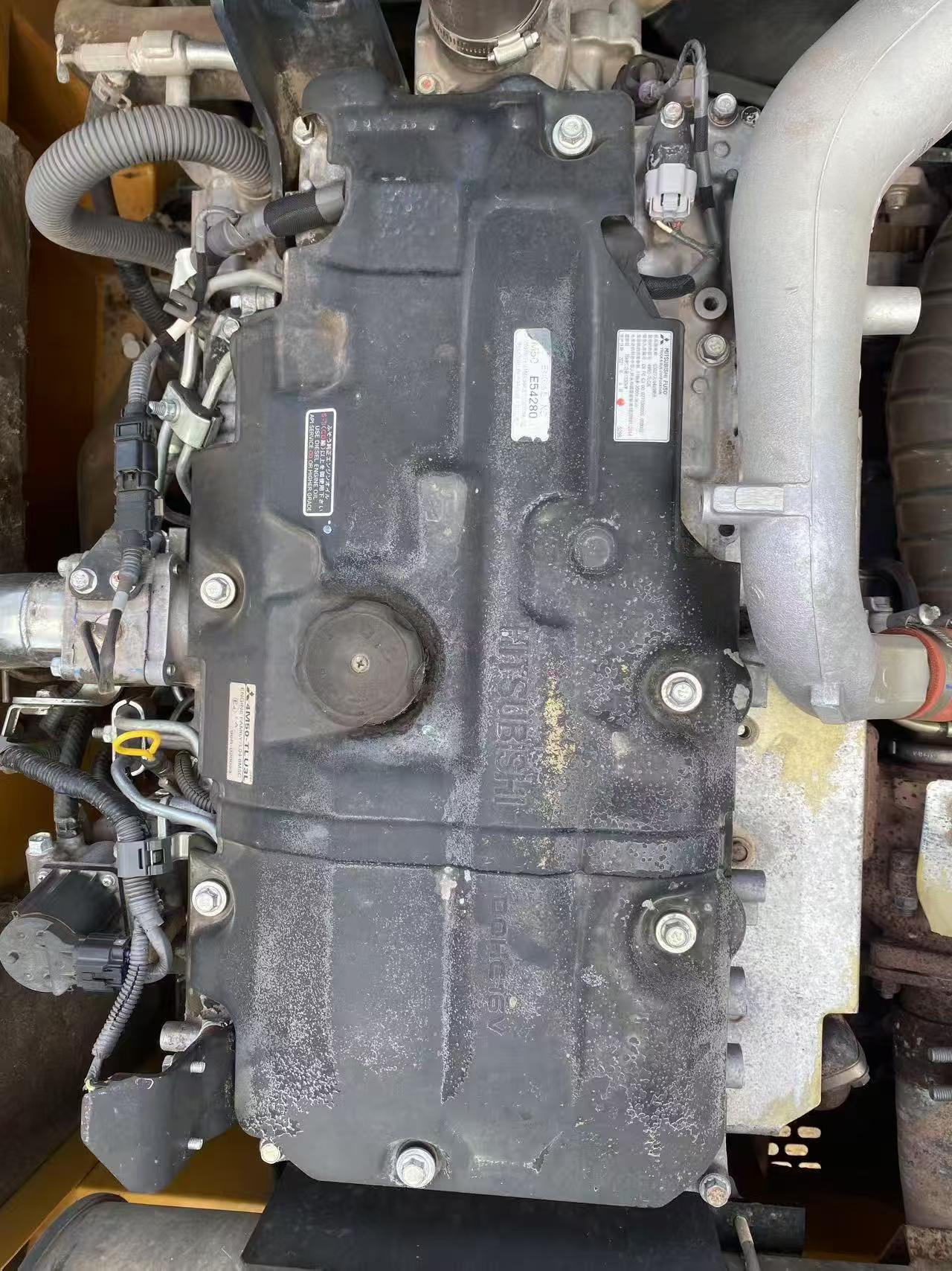 Used Sany SY205C Excavator 2021 Model / 8