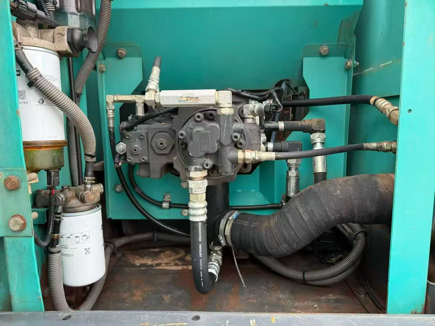 Used Kobelco SK140 Excavator 2017 Model / 5