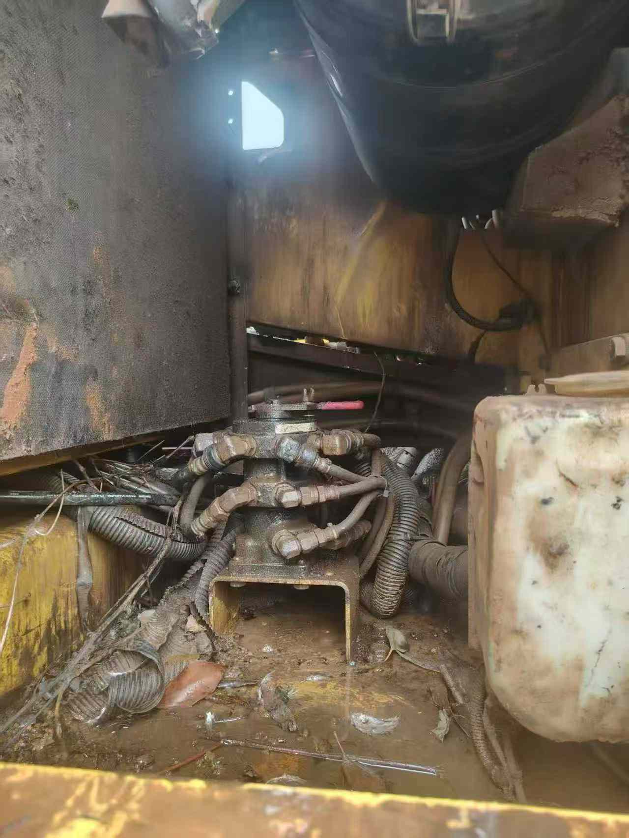 Buy Komatsu PC200-8 Used Excavator / 4