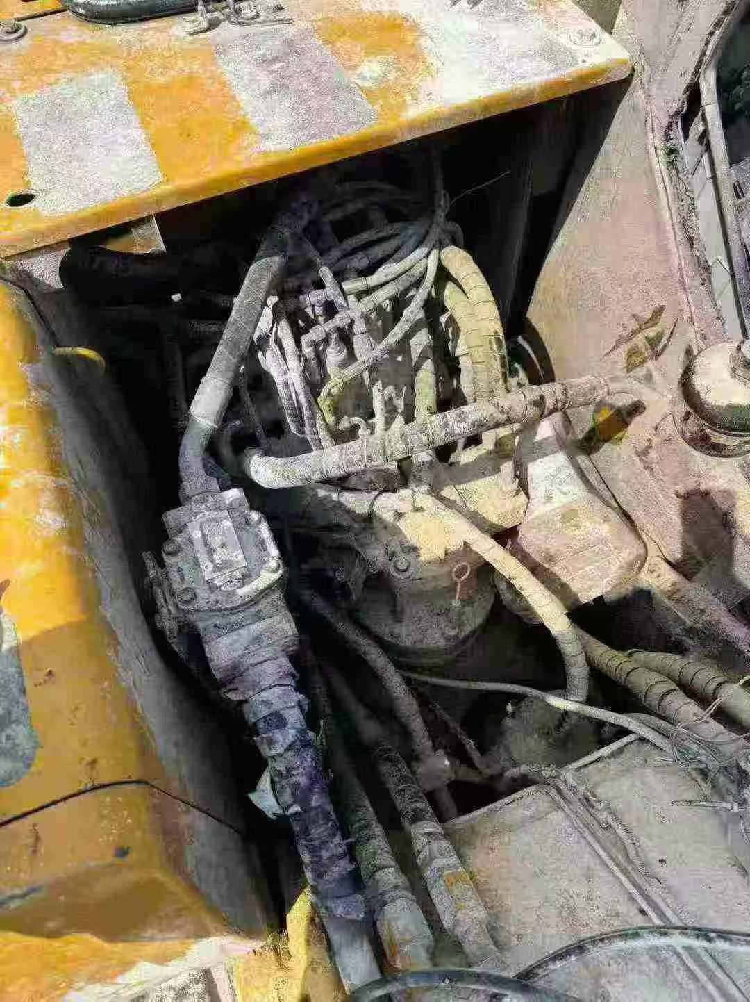 Used Sany SY135 Excavator 2019 Model / 3