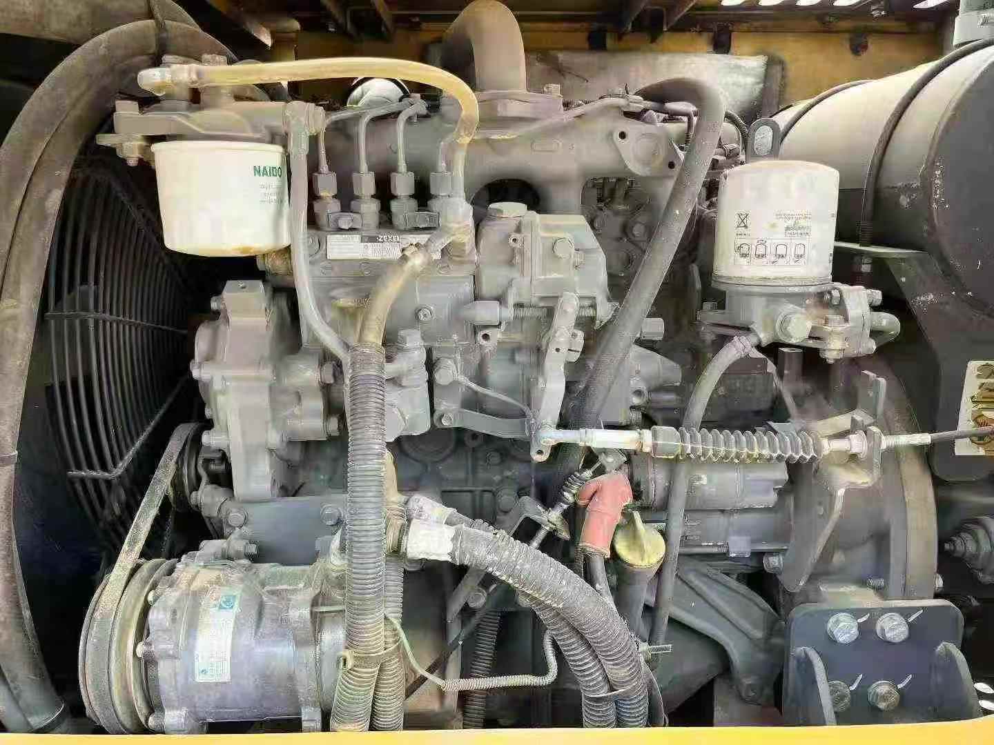 Used XCMG XE85C Excavator 2016 Model / 7