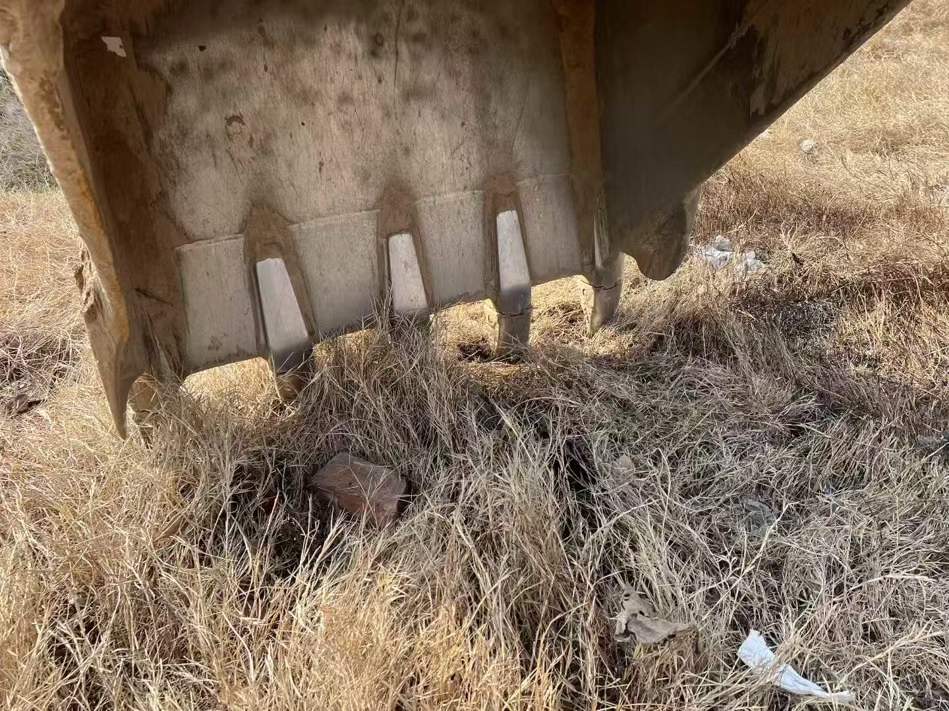 Buy Volvo EC200 Used Excavator / 9