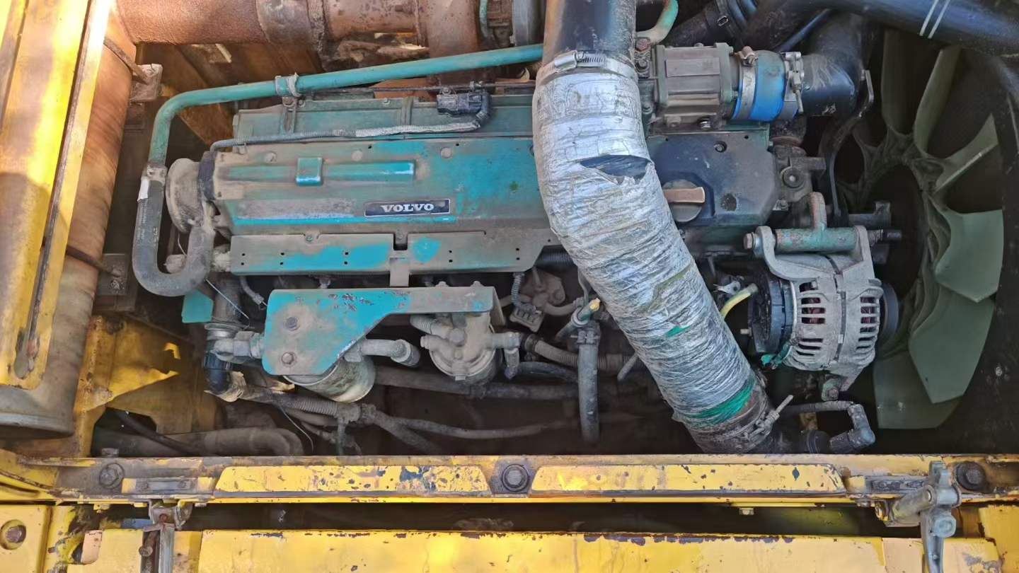 Used Volvo EC290 Excavator 2016 Model / 2