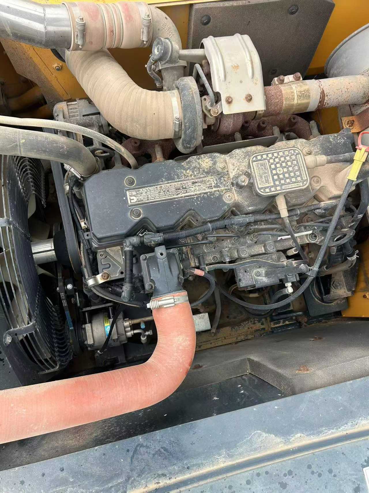 Buy Hyundai R215VS Used Excavator / 7