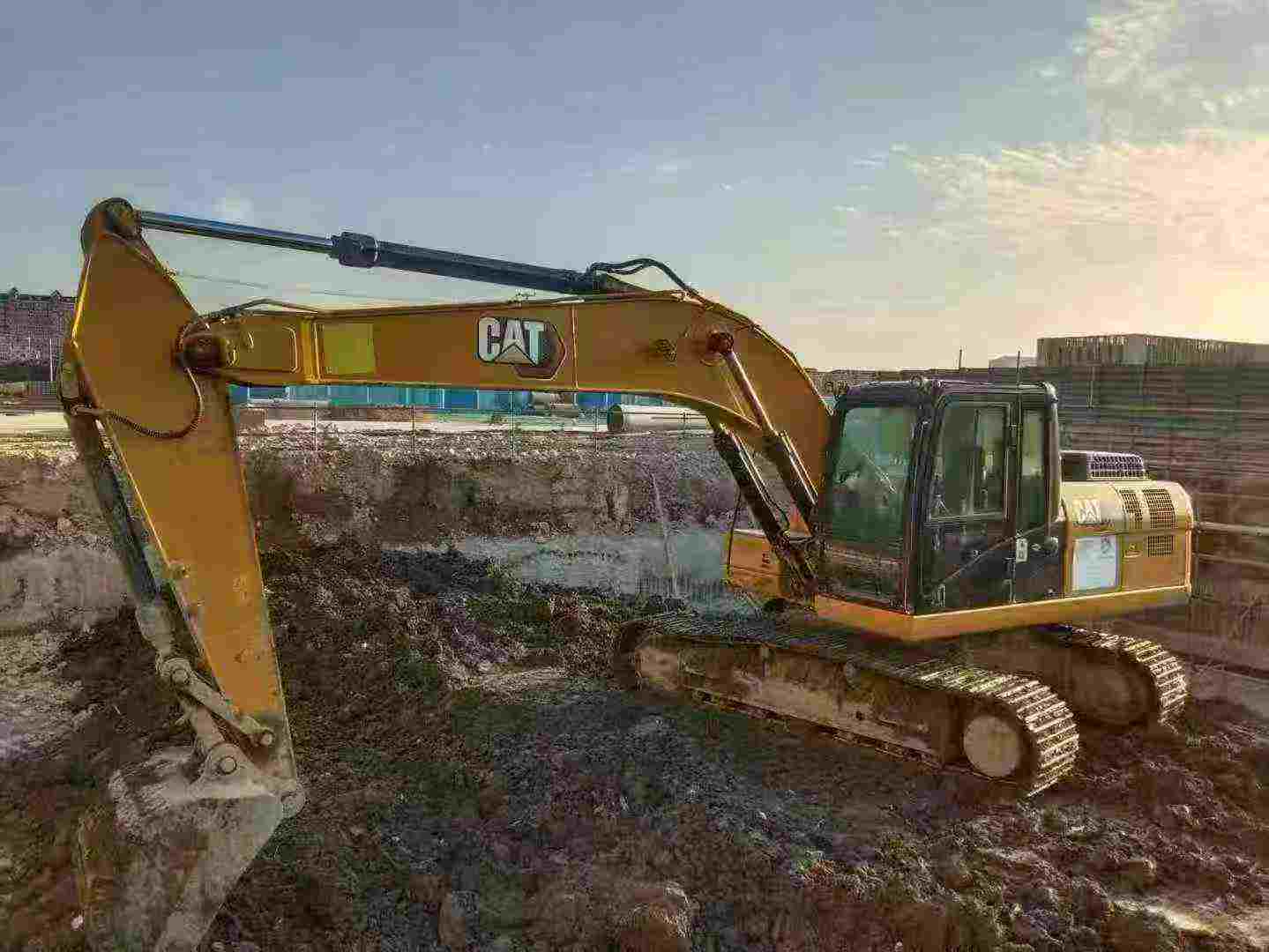 Used Caterpillar 320A Excavator 2021 Model / 2
