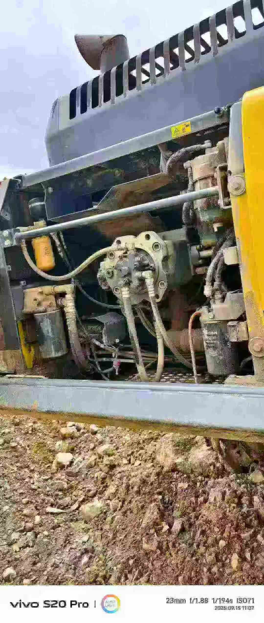 Used Sumitomo SH360-5 Excavator 2016 Model / 7