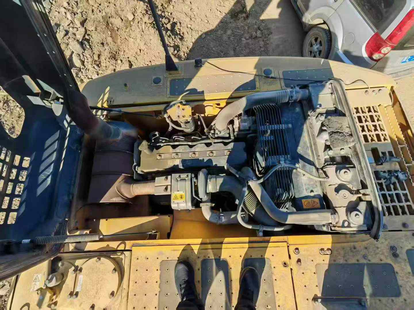 Buy Komatsu PC200-8 Used Excavator / 2