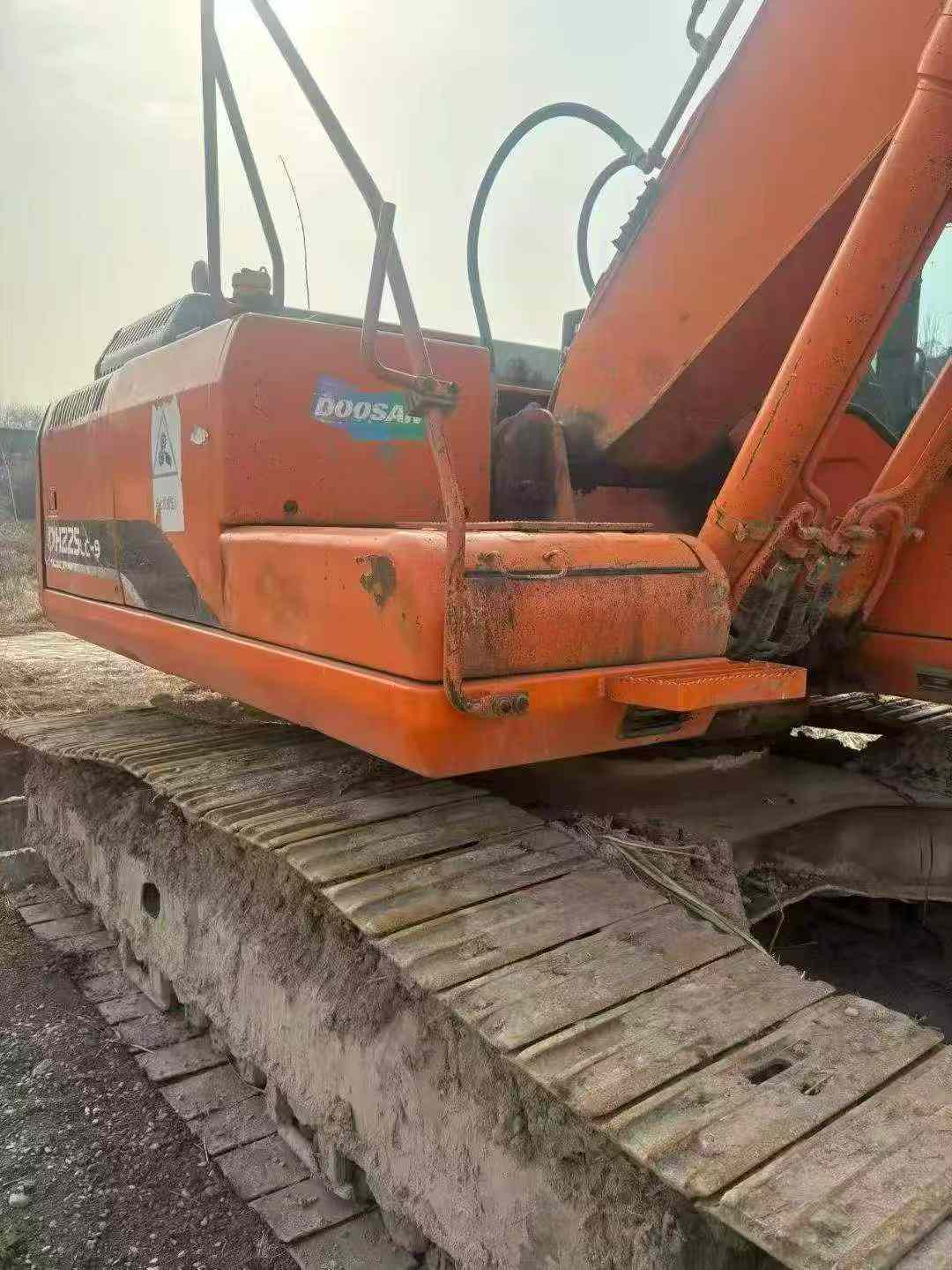 Used Doosan S225 Excavator 2012 Model / 6