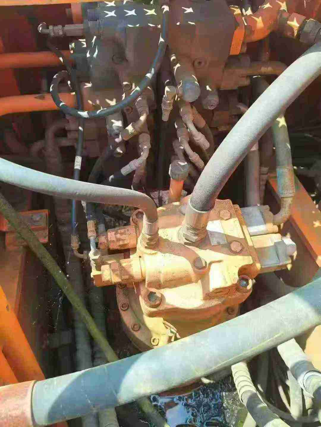 Used Doosan DH225-7 Excavator 2010 Model / 6