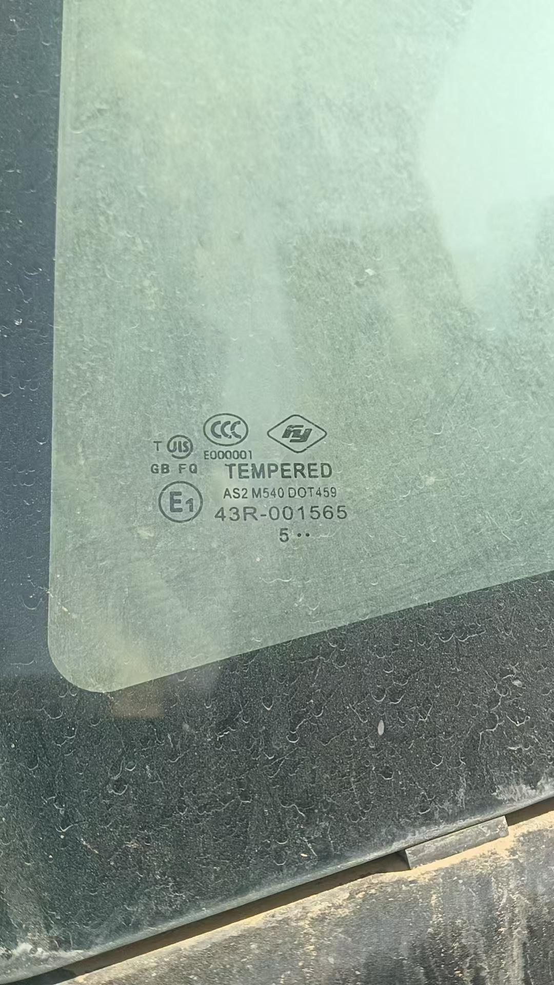 Used Caterpillar 330B Excavator 2015 Model / 8