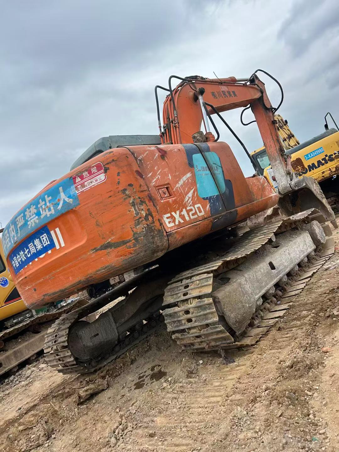 Used Hitachi EX100-3 Excavator 2016 Model / 3