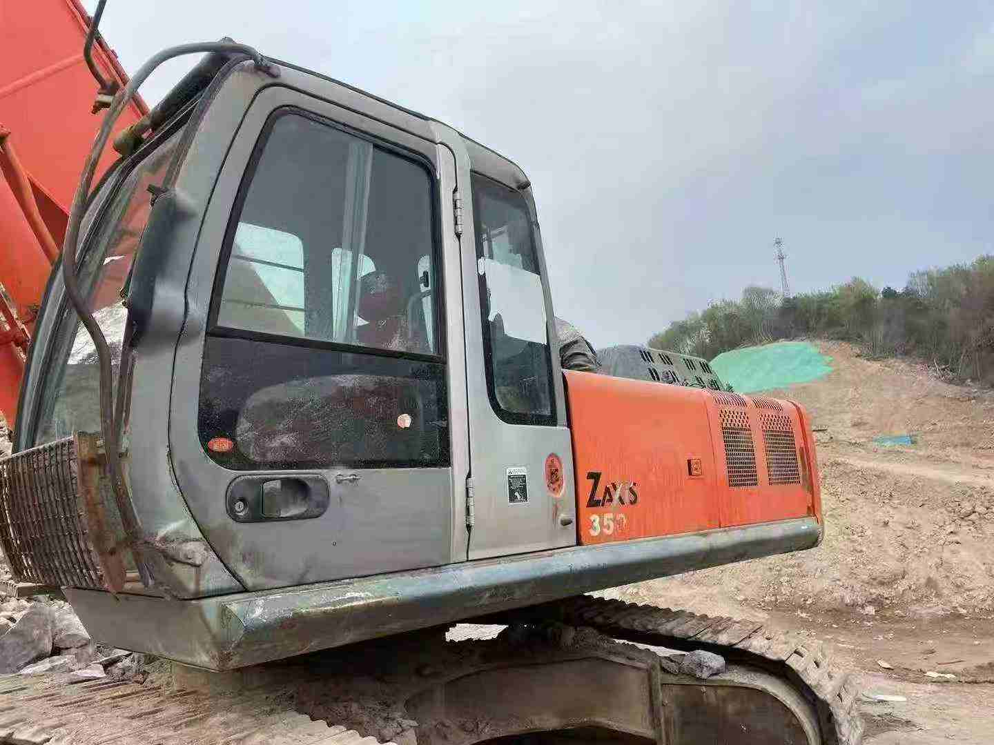 Used Hitachi EX350H-5 Excavator 2016 Model / 3