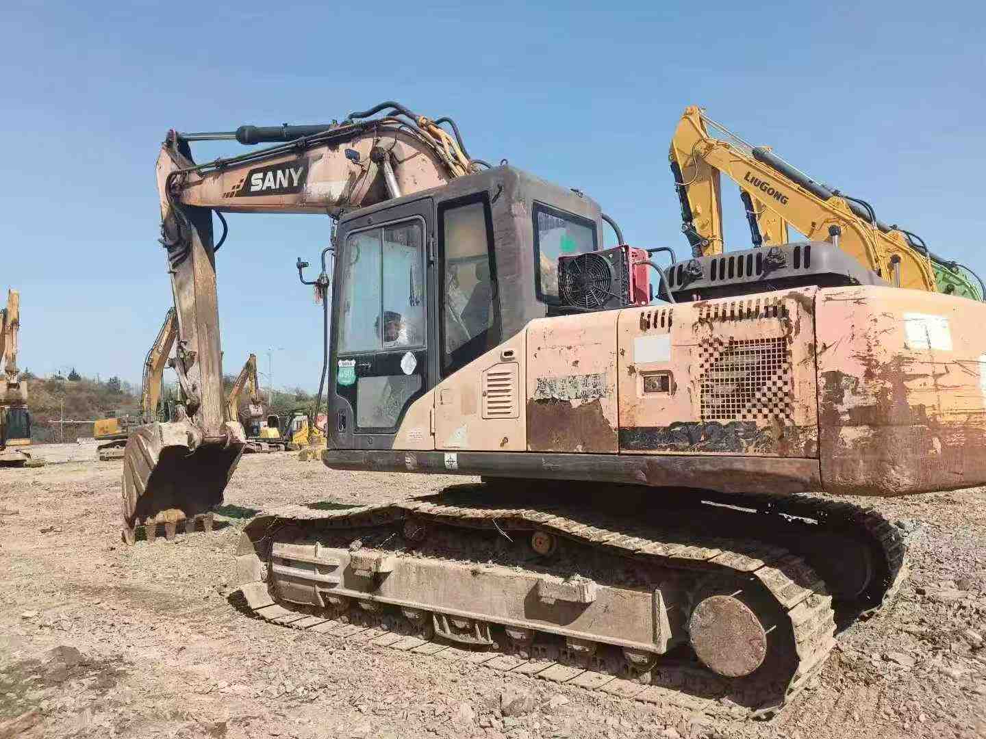 Used Sany SY205C-8 Excavator 2013 Model / 3