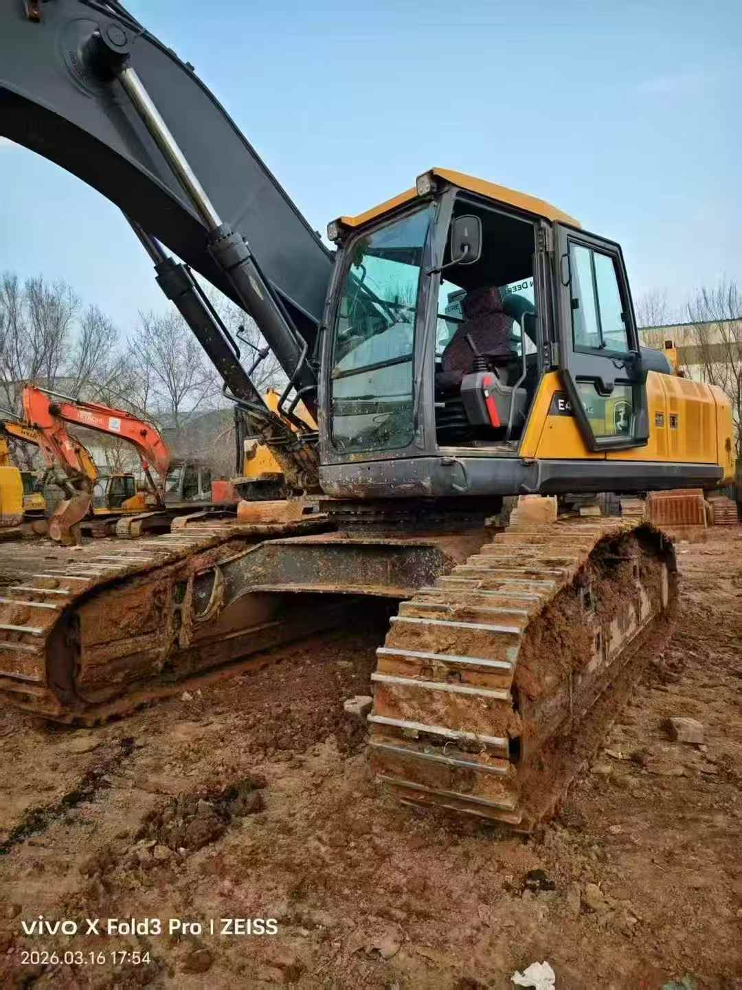 Used JohnDeere E400LC Excavator 2021 Model / 3