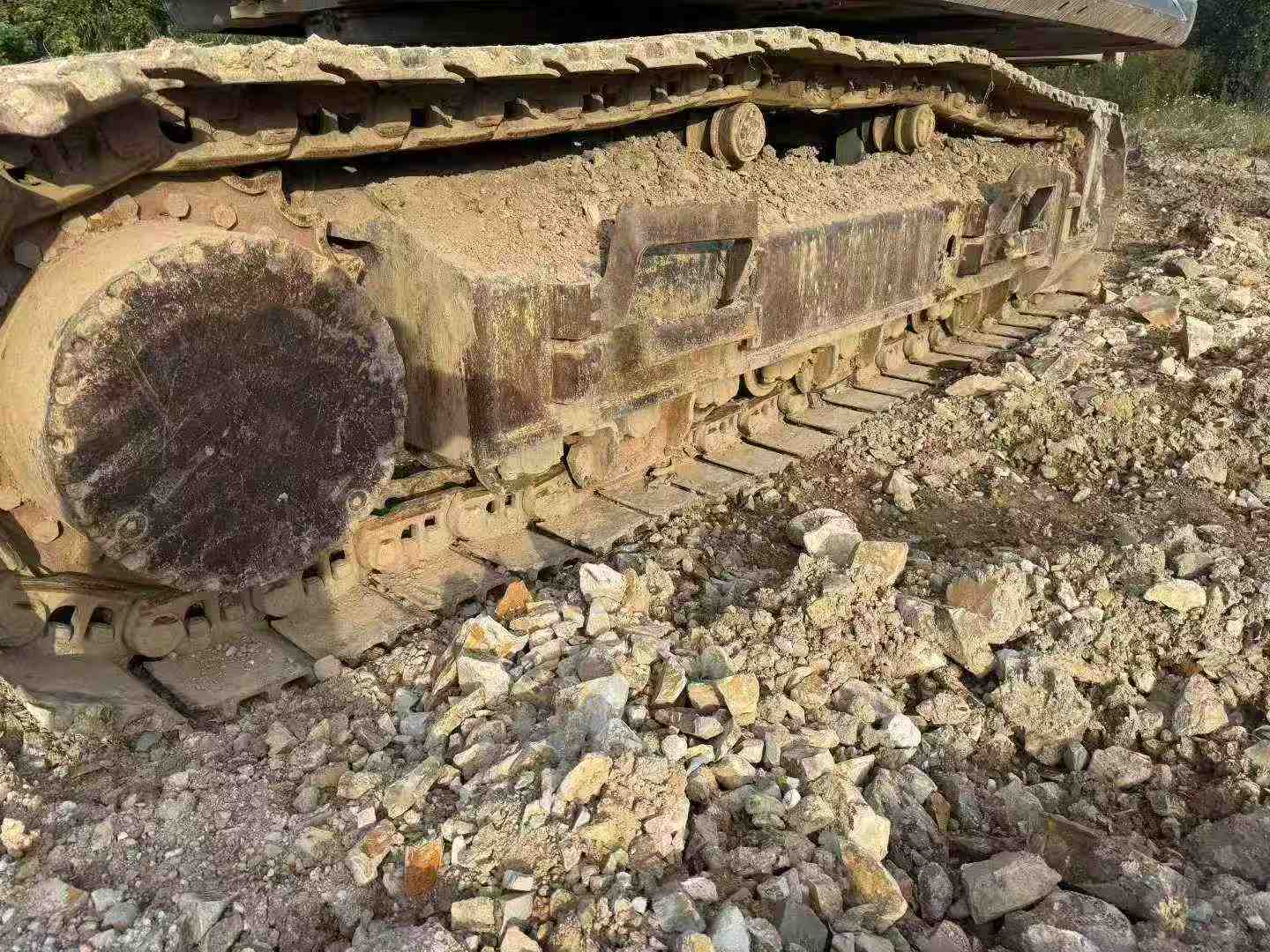 Used XCMG XE490D Excavator 2021 Model / 3