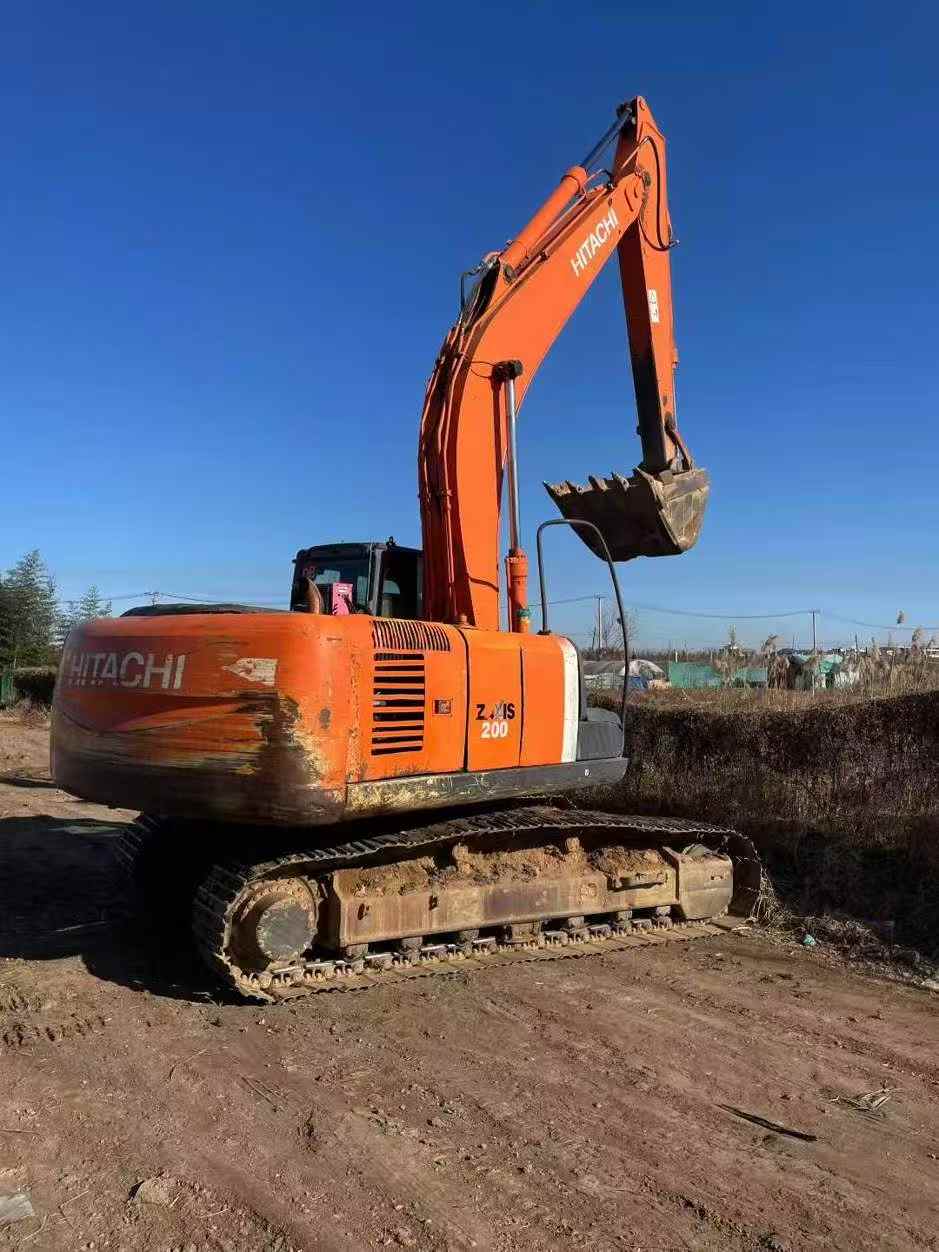Used Hitachi EX200-3 Excavator 2016 Model / 3