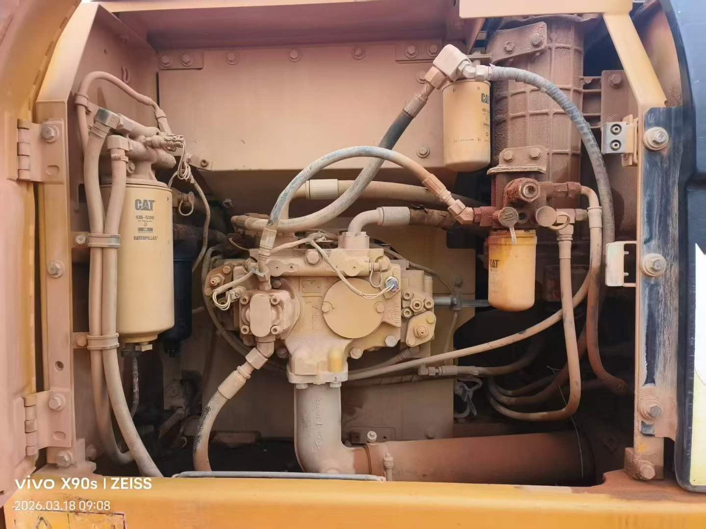 Used Caterpillar 323 Excavator 2017 Model / 5