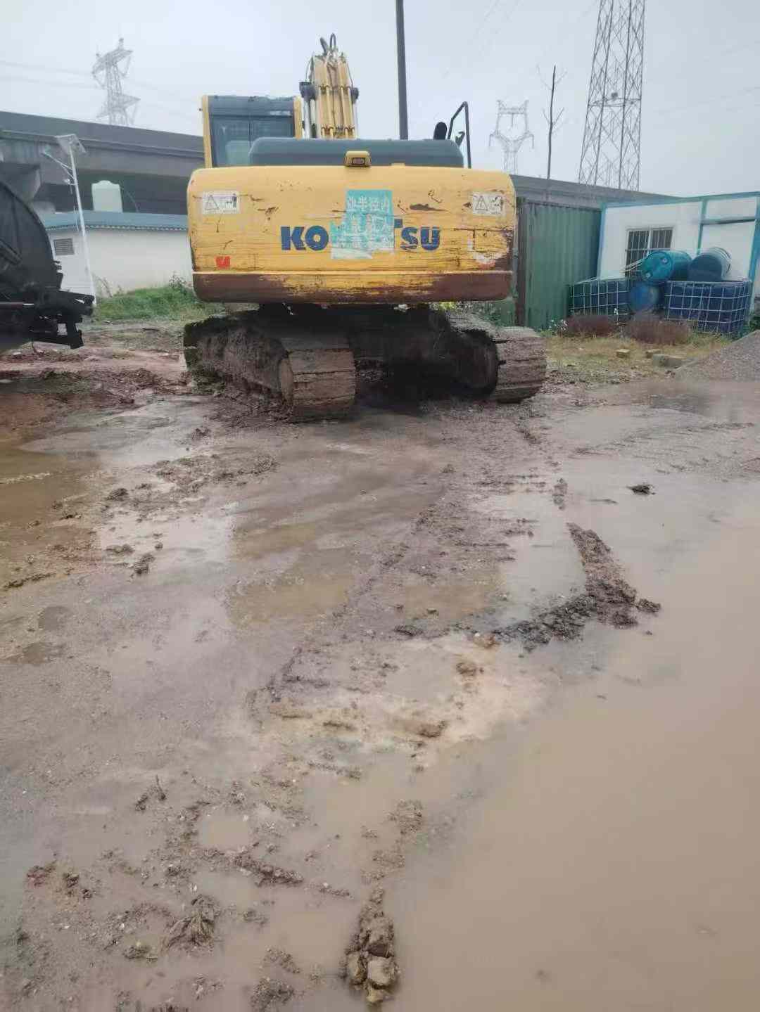 Buy Komatsu PC200-8 Used Excavator / 2