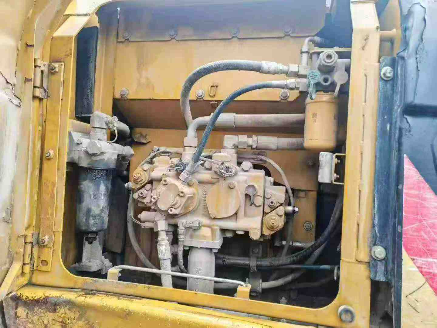 Used Caterpillar M318 Excavator 2017 Model / 3