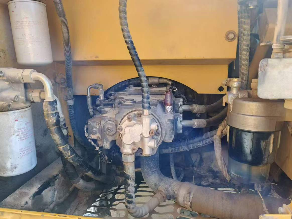 Buy Sany SY135 Used Excavator / 4