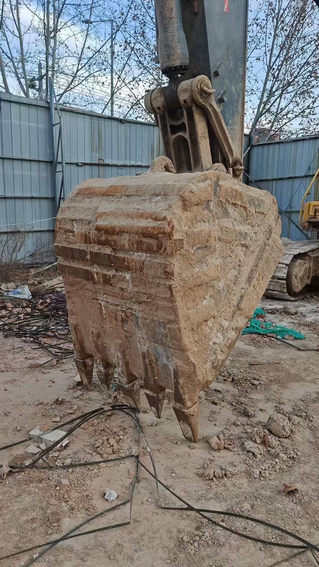 Used Volvo EC290 Excavator 2016 Model / 9