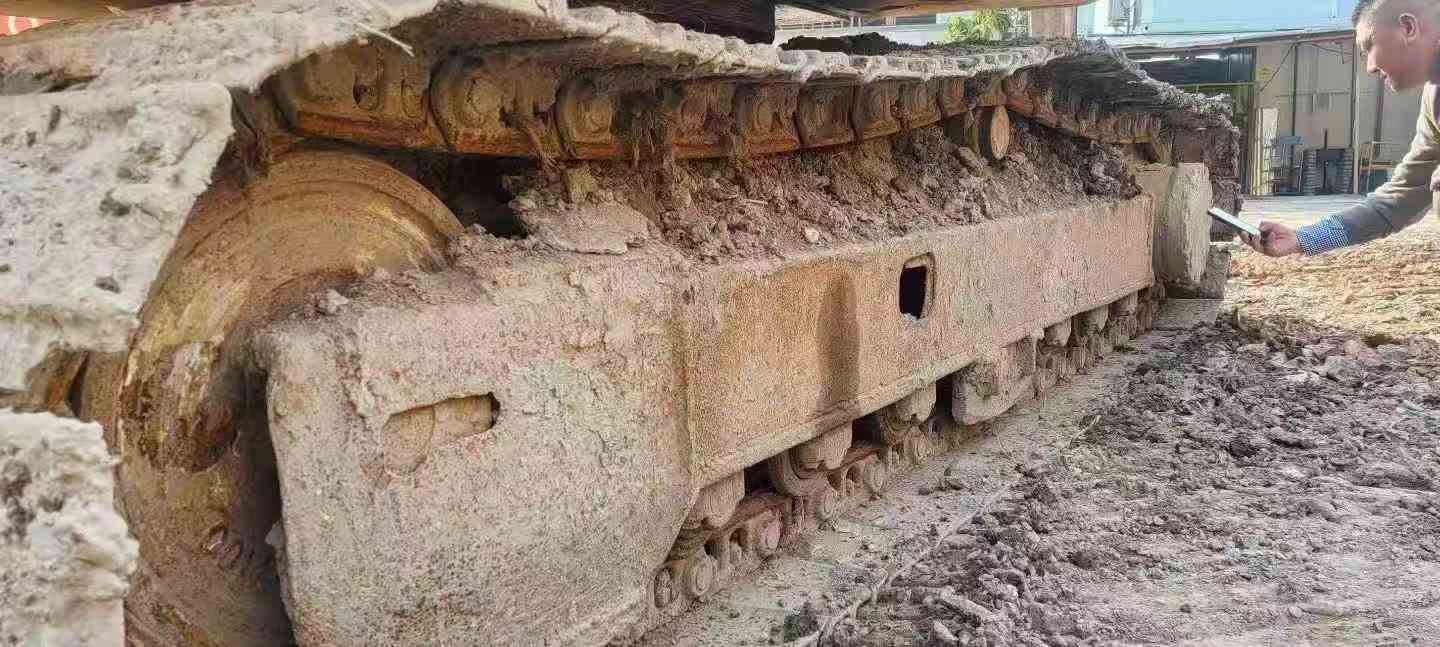 Used Hitachi EX120-6 Excavator 2016 Model / 2