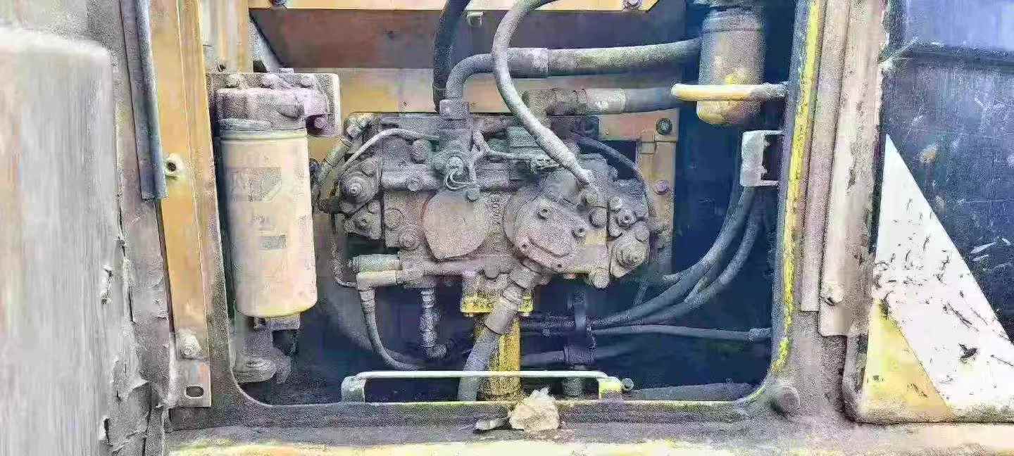 Used Caterpillar M318 Excavator 2012 Model / 2