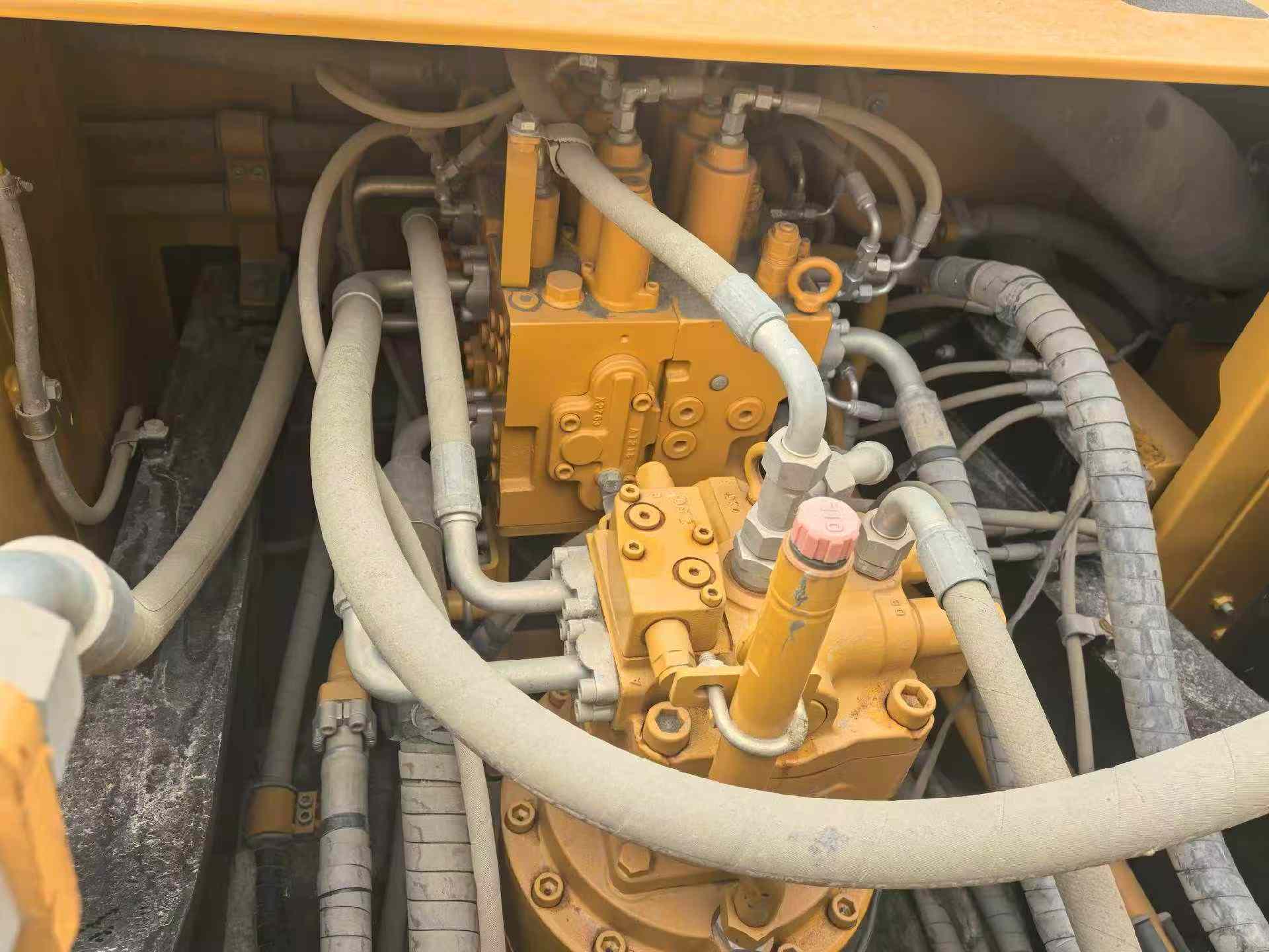 Used Sany SY245H Excavator 2016 Model / 7