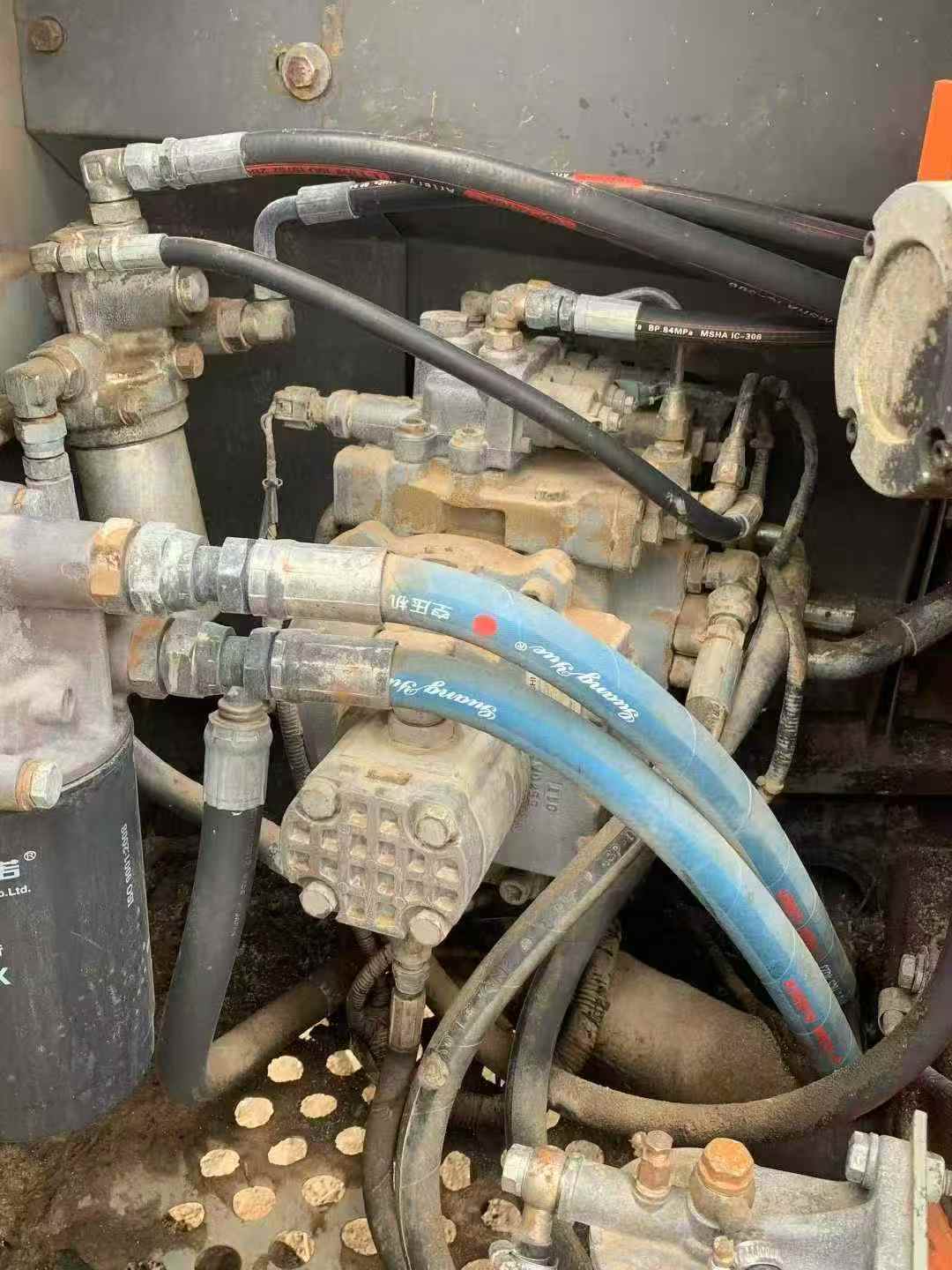 Used Hitachi EX120 Excavator 2010 Model / 4