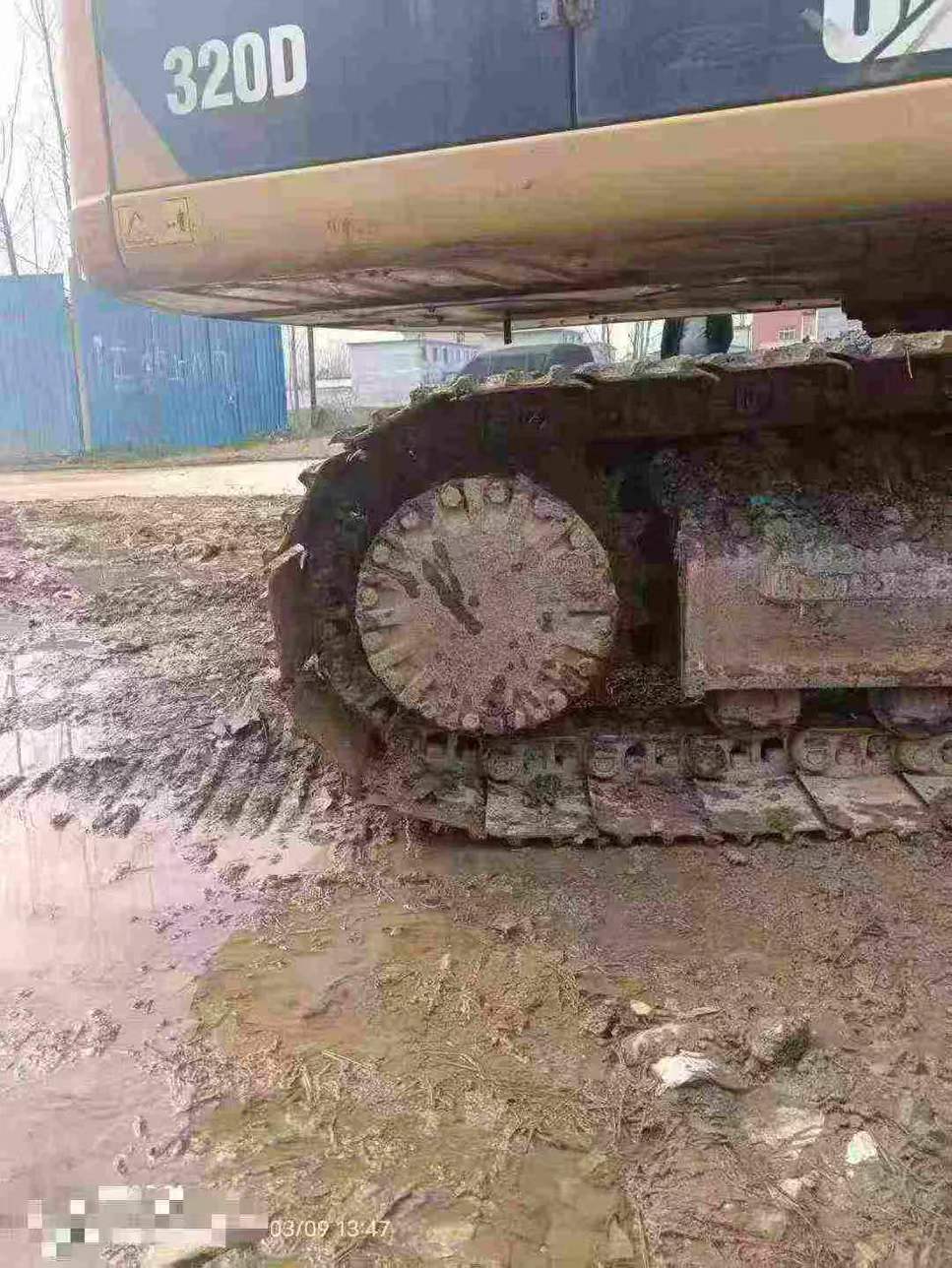 Used Caterpillar 320GC Excavator 2012 Model / 6