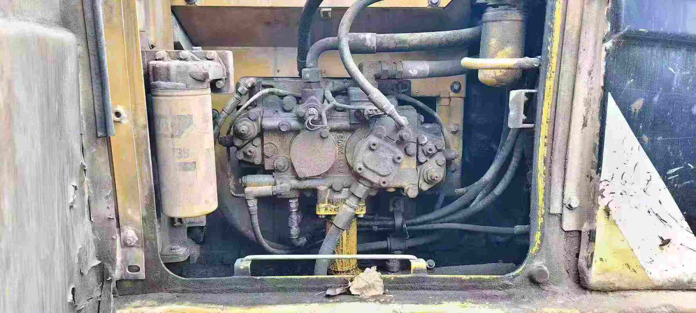 Used Caterpillar M318D Excavator 2016 Model / 4