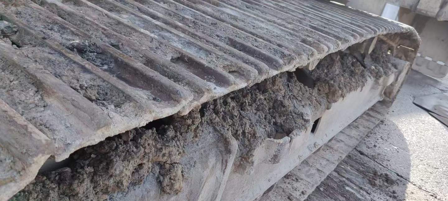 Used Hitachi EX330 Excavator 2016 Model / 9