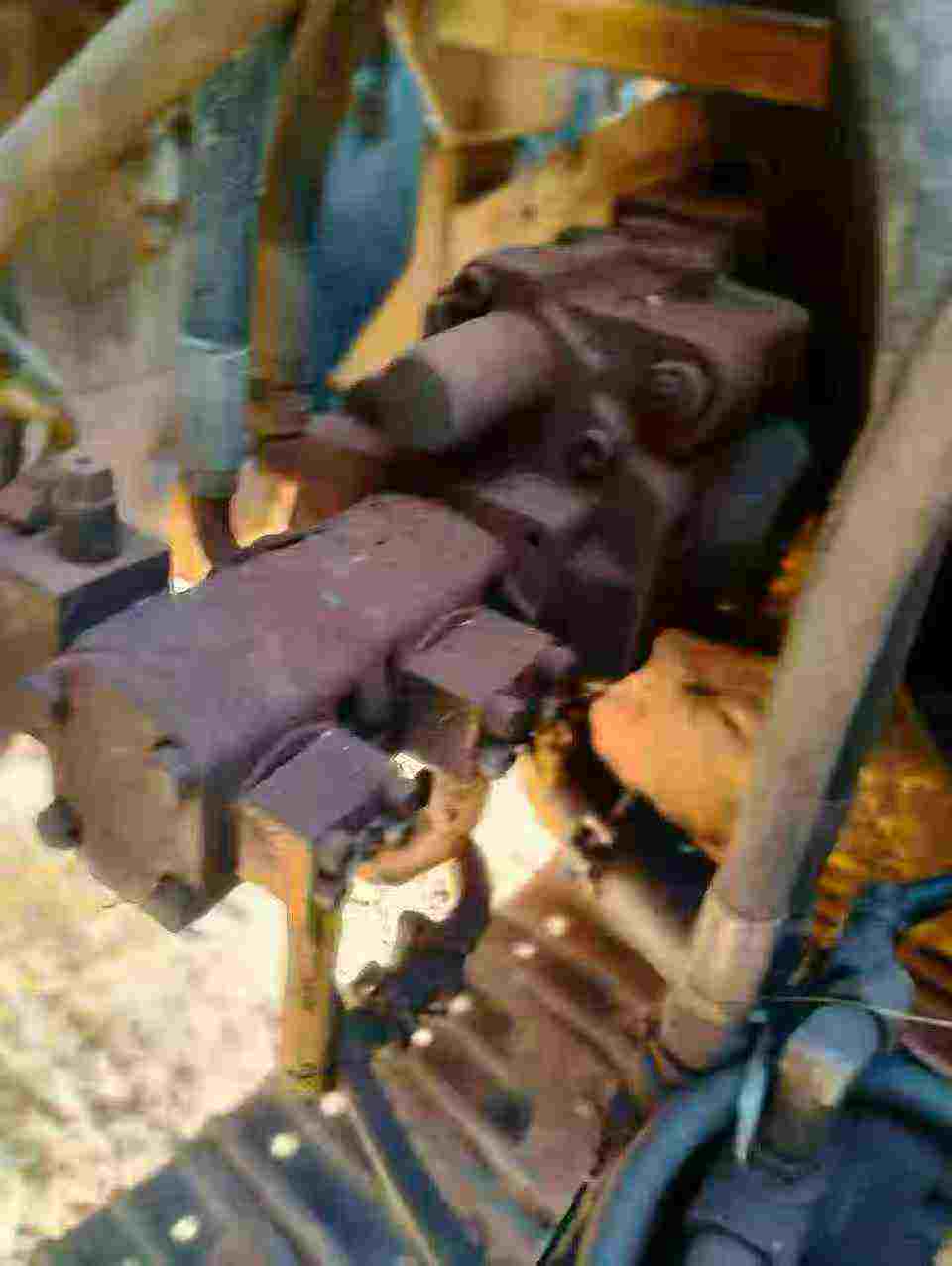 Buy Kato HD250 Used Excavator / 2