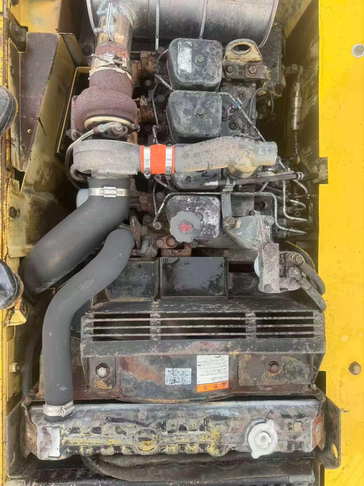 Buy Komatsu PC100-6E Used Excavator / 8