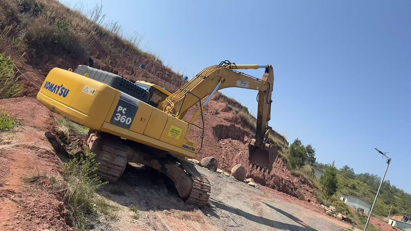 Buy Komatsu PC360-7 Used Excavator / 3