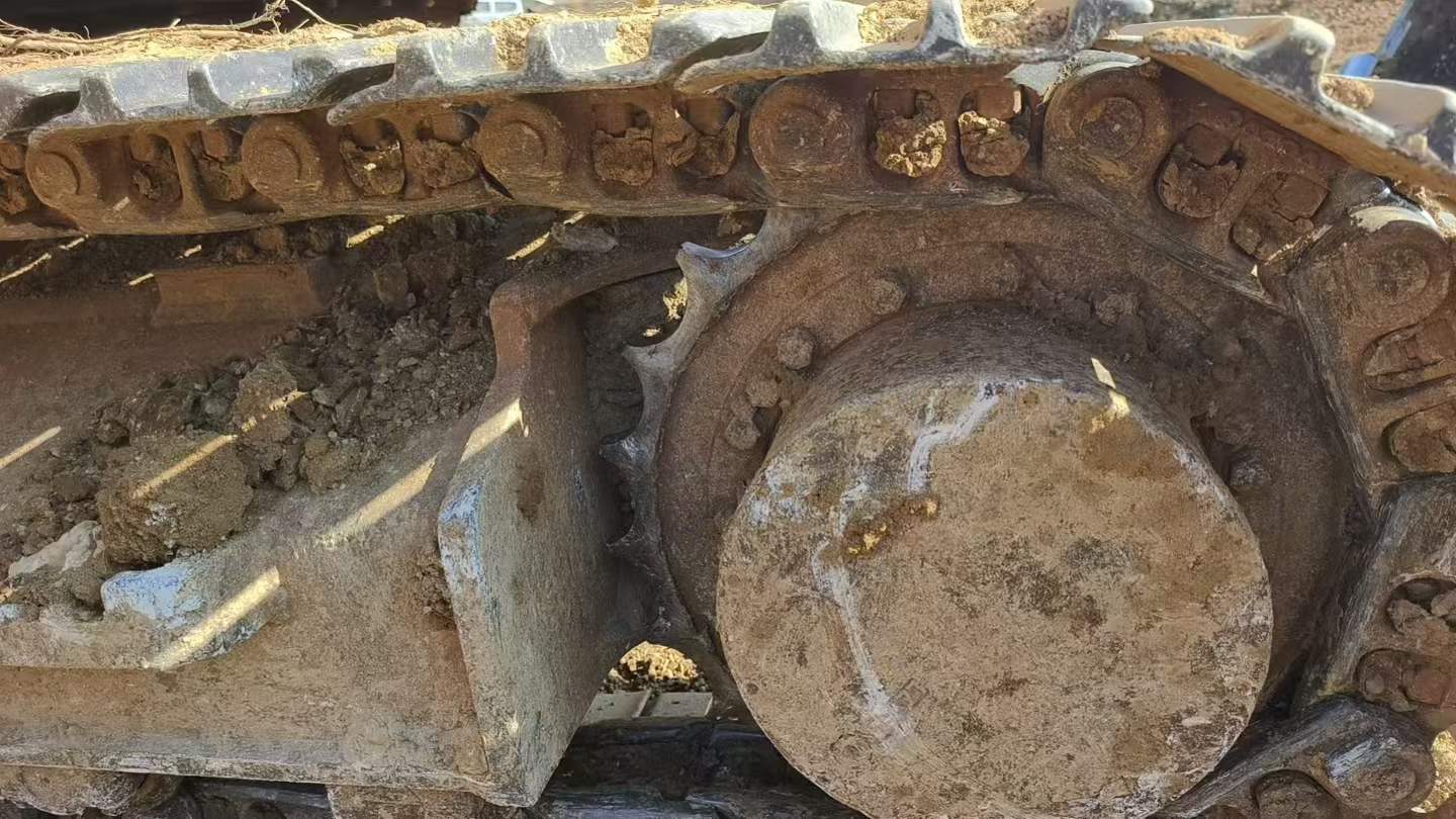 Buy Volvo L120E Used Excavator / 6