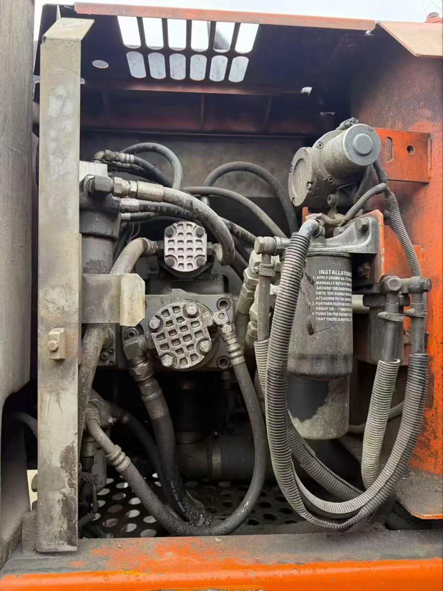 Buy Hitachi ZX160W Used Excavator / 3