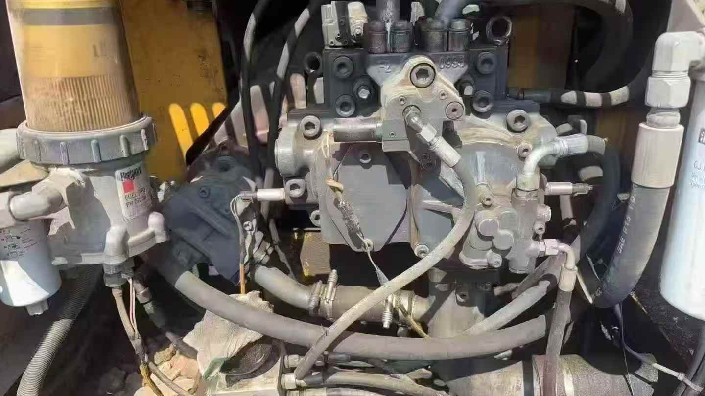 Buy XCMG XE490D Used Excavator / 3