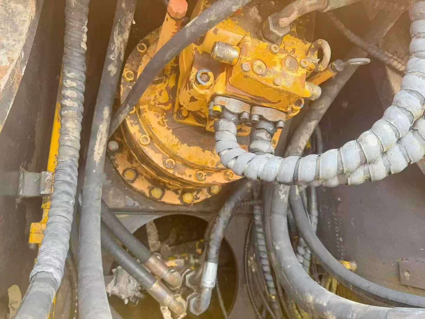 Buy Sany SY365C Used Excavator / 8