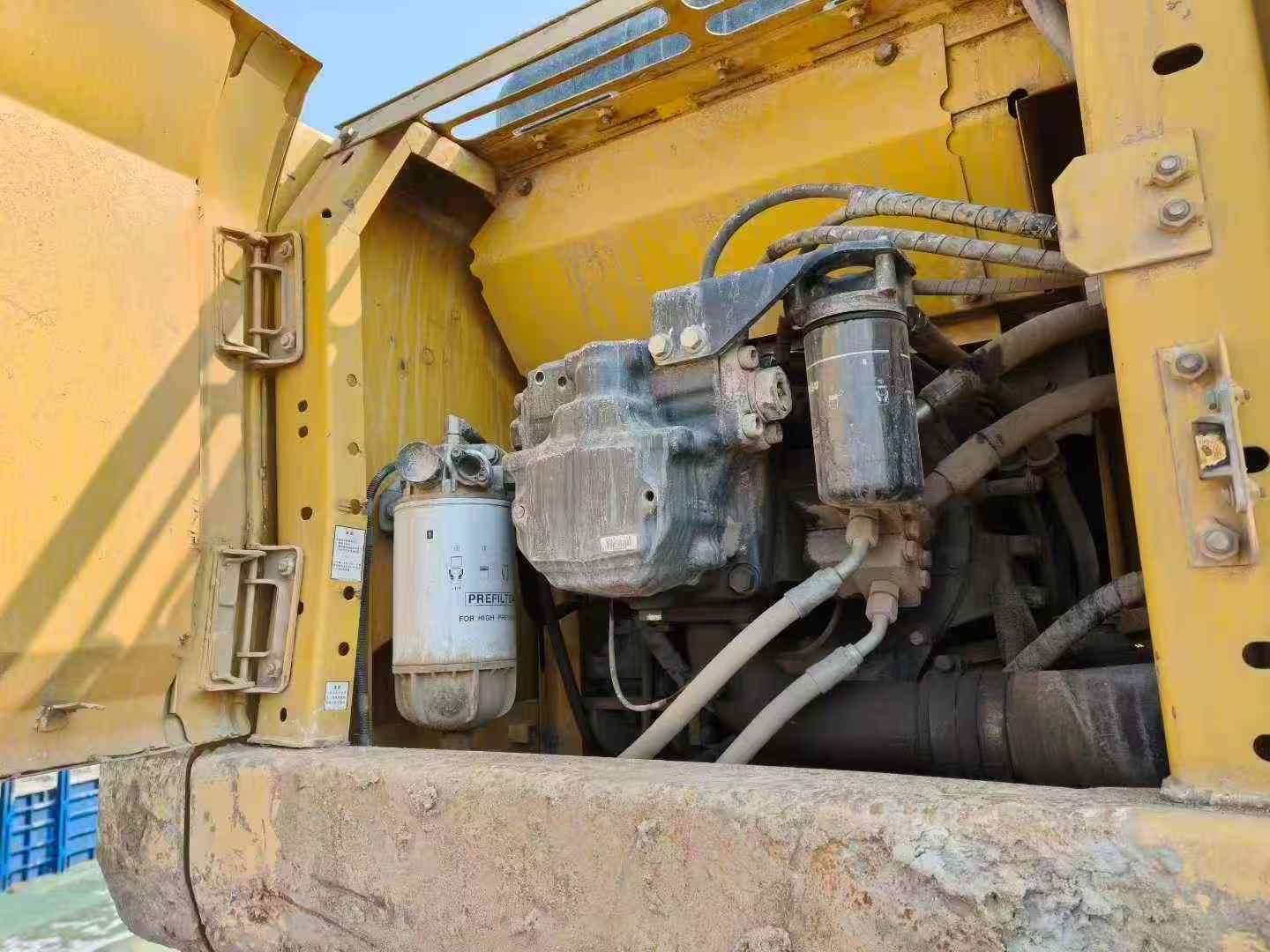 Buy Komatsu PC200 Used Excavator / 7