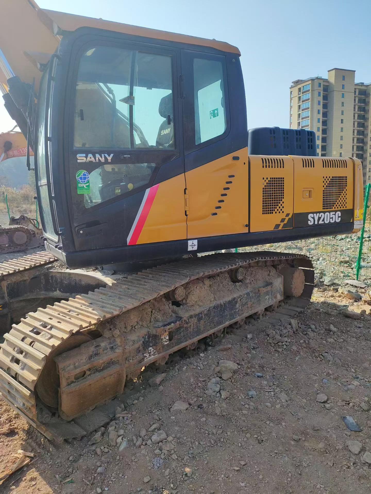 Buy Sany SY205C Used Excavator / 4