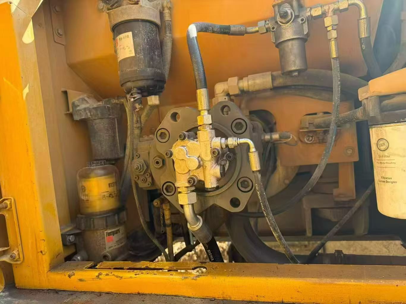 Buy XCMG XE200 Used Excavator / 6