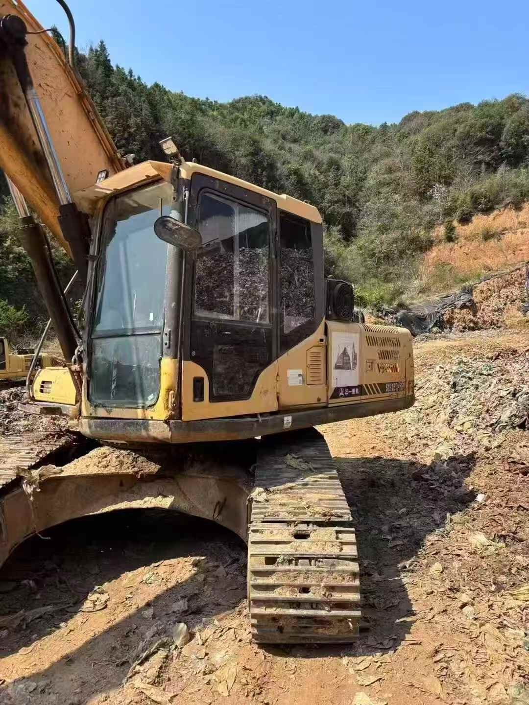 Buy Sany SY215C-8 Used Excavator / 4