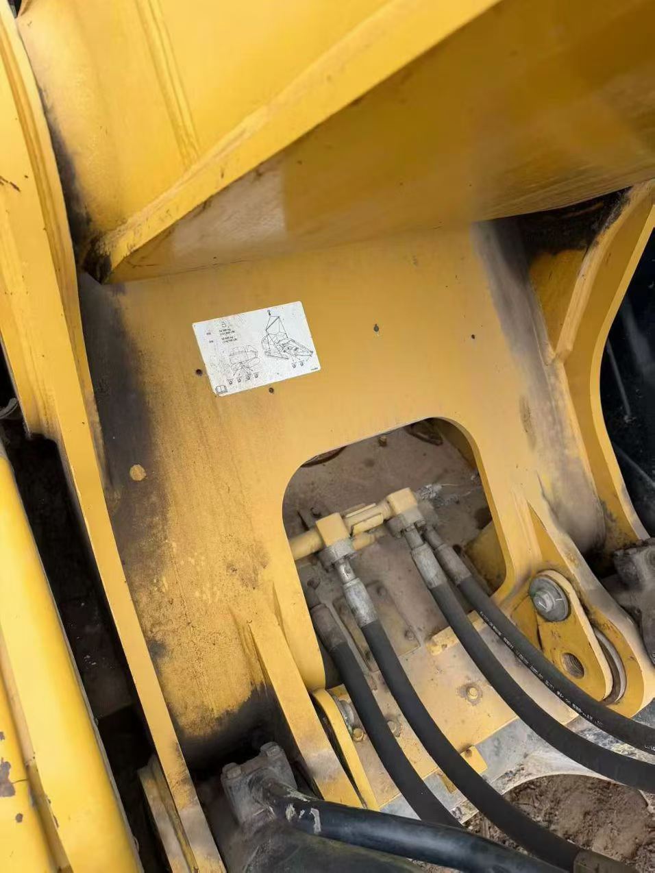 Buy Caterpillar CAT352  Used Excavator / 3