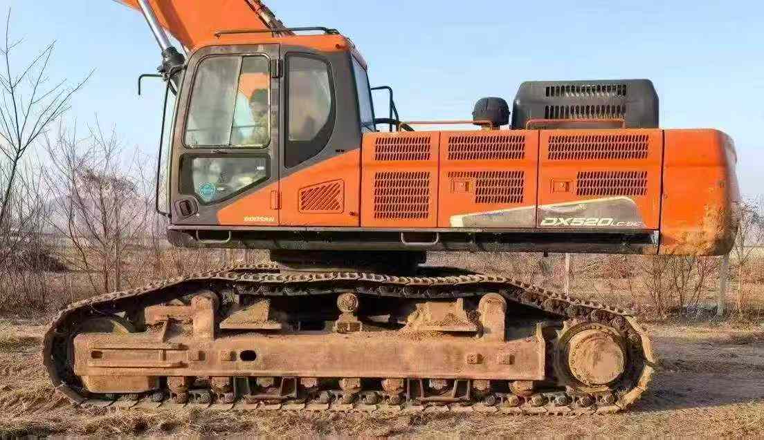 Buy Doosan DX520LC-9C Used Excavator / 5