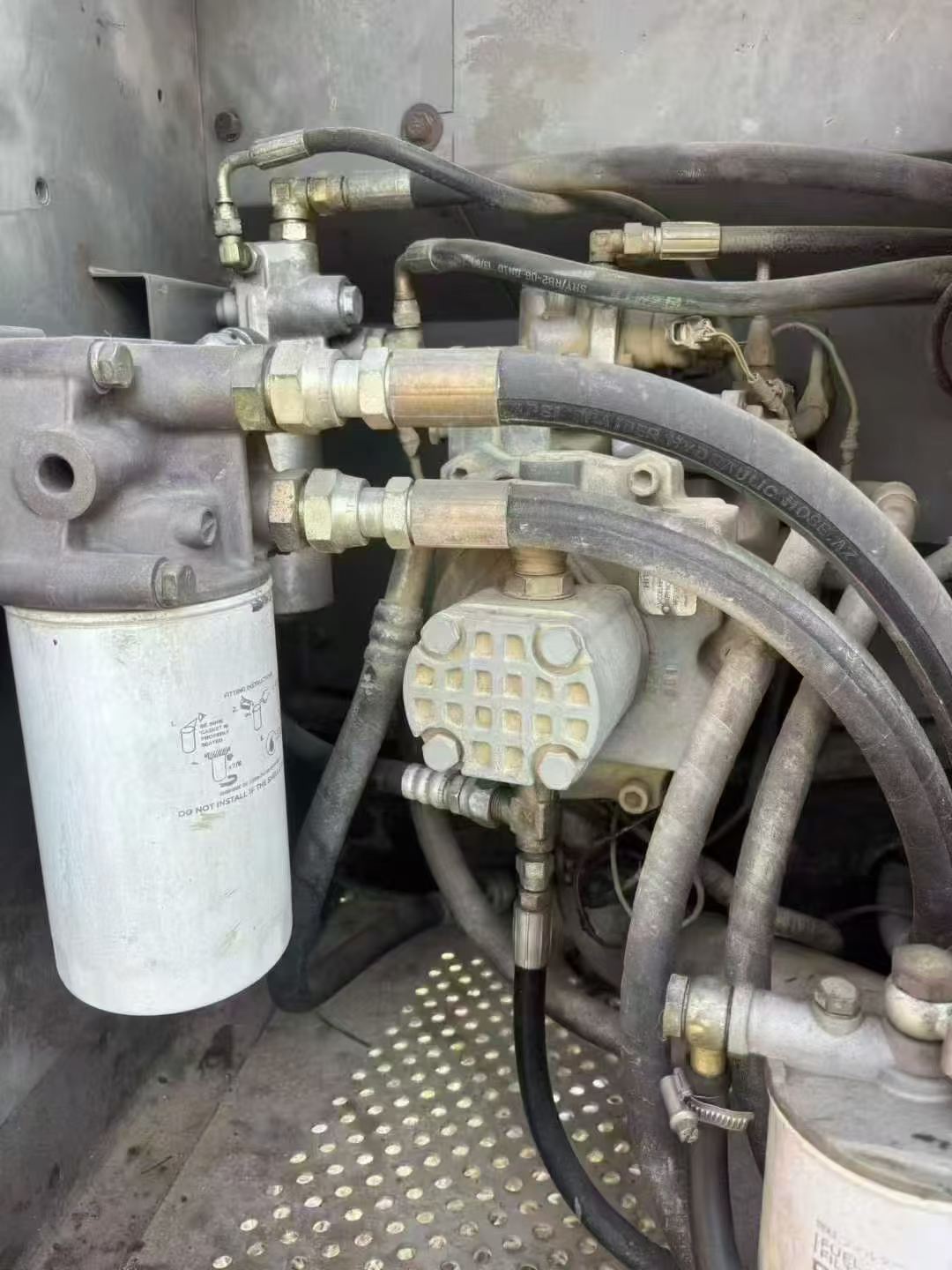 Buy Hitachi EX120-6 Used Excavator / 2