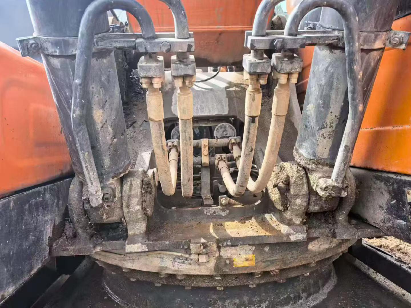 Buy Doosan DX230LC Used Excavator / 9